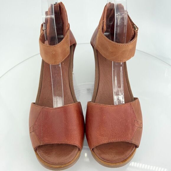 Sorel Joanie II Sandals Women's 10.5 Brown Leather Lace Up Lug Sole Wedge Heel - Picture 4 of 15